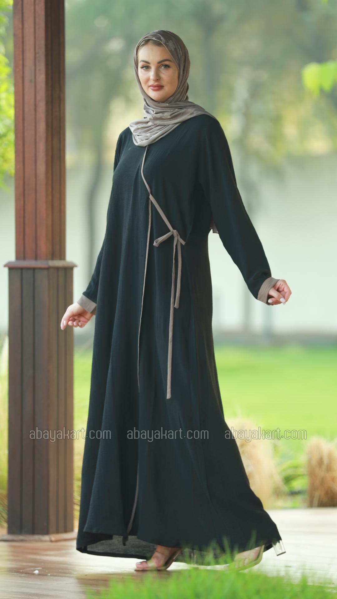 FrontOpen Modest Dress with Piping on the Front and a Belt in Black
